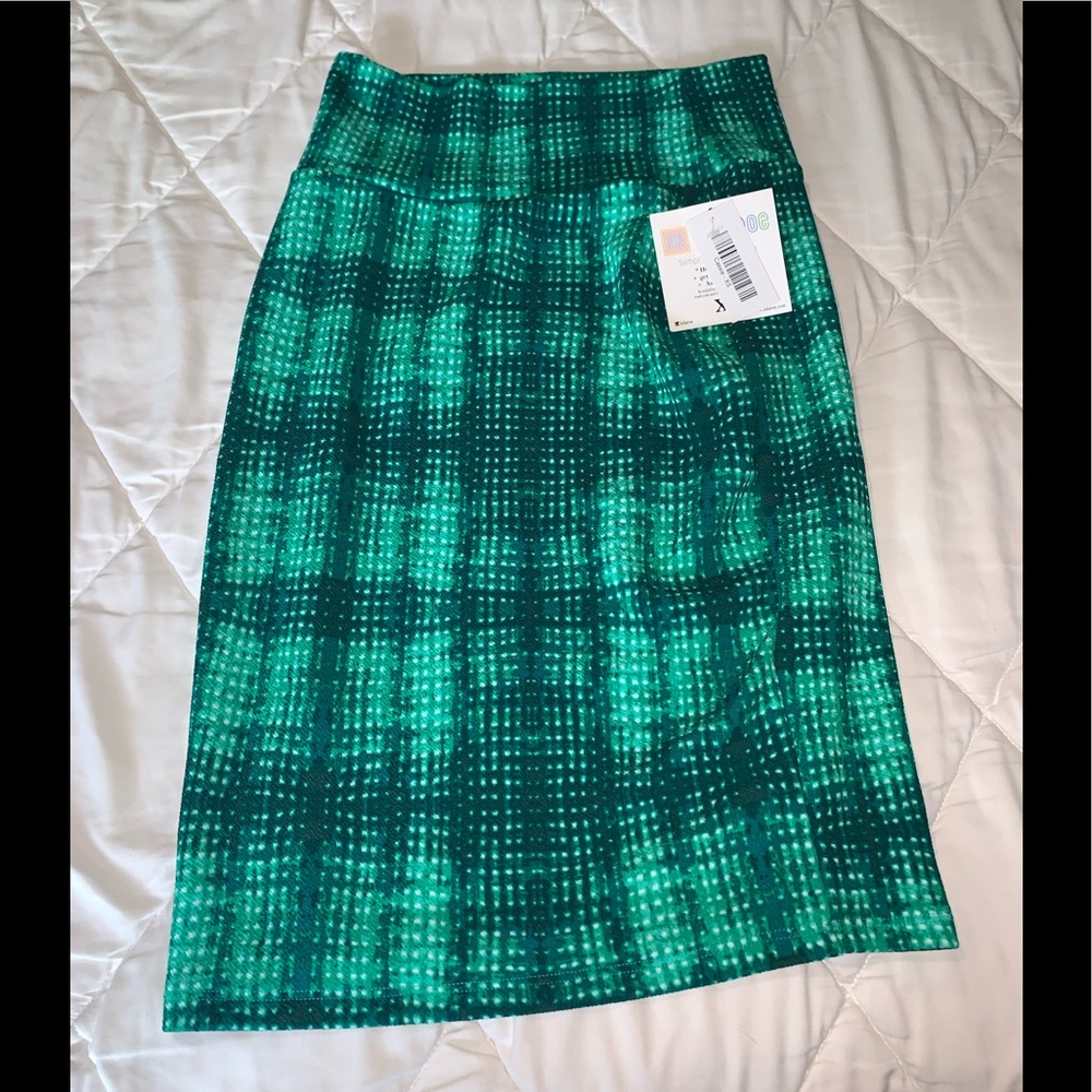 Lularoe Cassie skirt